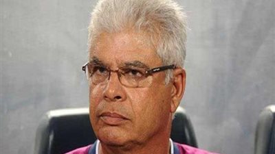 أنور سلامة: الخسارة بنتيجة قليلة أقصى طموح للأهلي أمام بايرن.. والدحيل فريق صعب