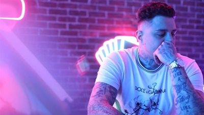 أحمد الفيشاوي يُعلن انتهاء تصوير أغنية 