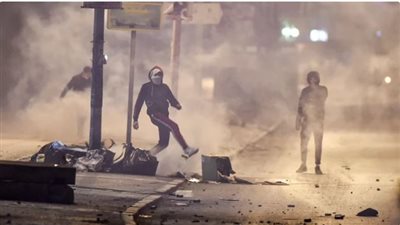 وزير الدفاع التونسي يعتذر ويسحب تصريحاته بشأن المحتجين أمام البرلمان