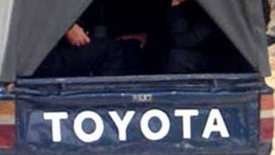 من بينهم ربة منزل.. ضبط 6 تجار 