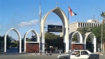 رئيس الجامعة: نقل التربية للطفولة المبكرة بأسيوط الجديدة مطلع العام الجامعي المقبل