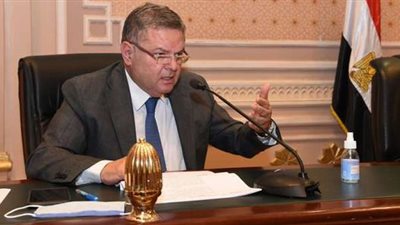 وزير قطاع الأعمال أمام البرلمان: استثمارات بـ1.5 مليار جنيه في المحالج  لإنتاج 4 مليون قنطار قطن شعر