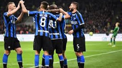 فشل تجديد مهاجم إنتر ميلان يعطي برشلونة الأمل