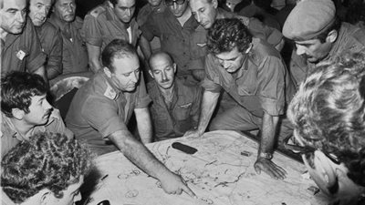 ننشر المحاضر السرية لحرب أكتوبر.. ماذا حدث في اجتماعات قادة الجيش الإسرائيلي أثناء الحرب؟