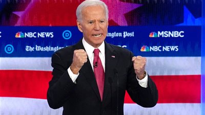 بايدن يوقع على عدد من القرارات التنفيذية الجديدة بخصوص كورونا