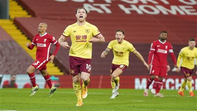 جيمي كاراجر: أشعر بالقلق بسبب ليفربول.. والخروج من المراكز الأربعة شيء صعب