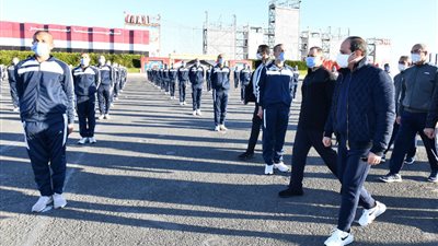 الرئيس السيسي يتفقد أكاديمية الشرطة ويتناول الإفطار مع الطلاب (صور)