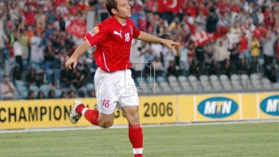 أسامة حسنى: فوز الأهلي بكأس العالم للأندية طموح مشروع.. وبواليا يحتاج لهدف لاستعادة الثقة