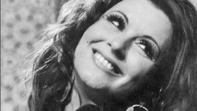 باحث سياسي: وفاة سعادة حسني شهدت 