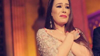 شريهان تطلب الدعاء لـ