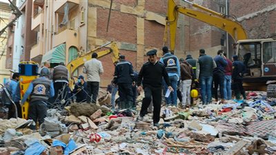 ارتفاع عدد ضحايا عقار المحلة المنهار لـ4 وجارٍ البحث عن آخرىن 