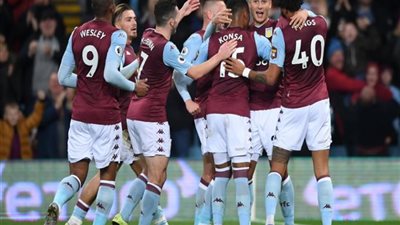 أستون فيلا يتفق مع مارسيليا لاستعارة لاعبه