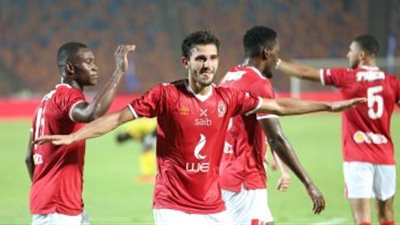 حمدي فتحي يهاجم فيلم 