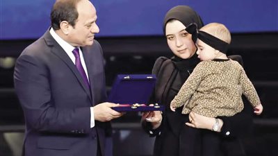 في عيد الشرطة.. ابنة وأرملة شهيد لـ