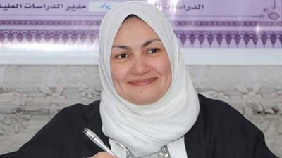 أستاذ نقد وبلاغة: حكايات الحب في كتاب طوق الحمامة كانت حقيقة