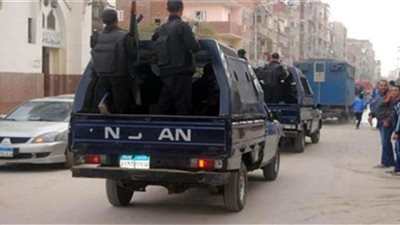 حبس 4 عاطلين لحيازتهم 