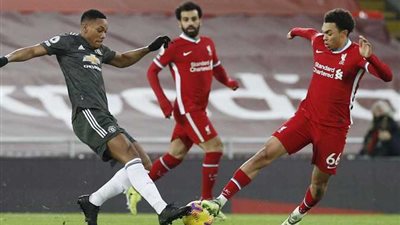 التشكيل المتوقع لمواجهة ليفربول ومانشستر يونايتد اليوم