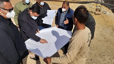 رئيس جهاز 6 أكتوبر يتفقد عددًا من مشروعات الخدمات والطرق بالمدينة