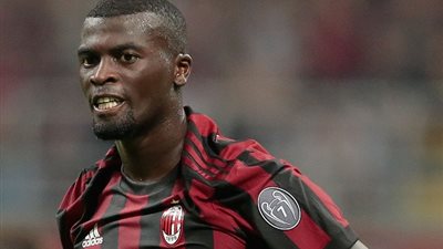 الشباب السعودي يسعى لضم مهاجم ميلان السابق بعد فشل مفاوضات دييجو كوستا