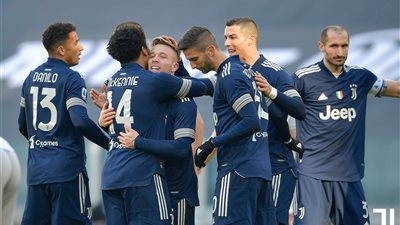 يوفنتوس يتقدم في الشوط الأول على بولونيا