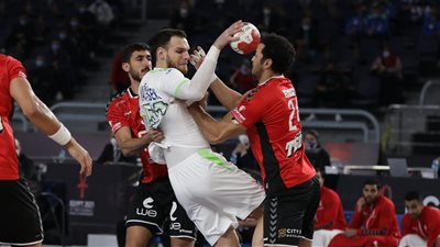 بطولة العالم لليد.. منتخب مصر يتأخر  أمام سلوفينيا 12-8