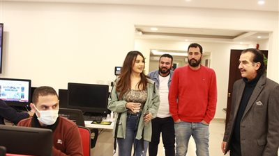 الإعلامية سهام صالح تشيد بـ