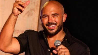 محمود العسيلي يحتفل بذكرى ثورة 25 يناير: 