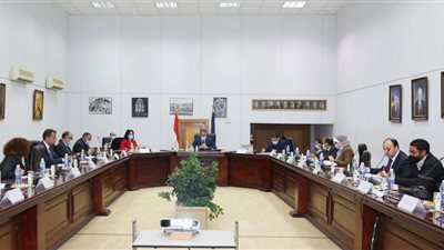 وزير الآثار يترأس اجتماع مجلس إدارة الهيئة المصرية العامة للتنشيط السياحي