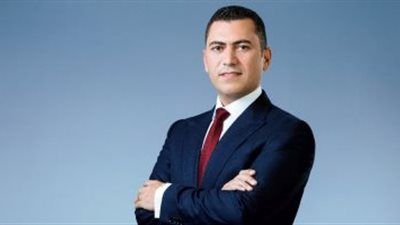 السلاب يطالب برؤية واضحة عن تطوير الطيران المصري في السنوات العشر المقبلة