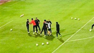 الشناوي ومصطفى شوبير يصافحان حراس بيراميدز (صور)