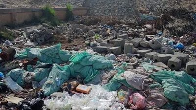 من مخر للسيول إلى مقلب قمامة.. نفق النجدة بالإسماعيلية يثير أزمة جديدة بعد إغلاقه 