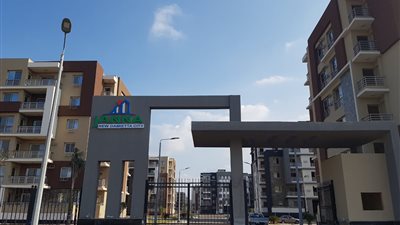 رئيس جهاز مدينة دمياط الجديدة يتفقد وحدات مشروع 