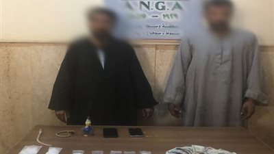 سقوط تشكيل عصابي للإتجار في مخدر الآيس بسوهاج