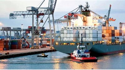 محافظ بورسعيد: أصبحنا قبلة الاستثمارات العالمية من خلال قناة السويس