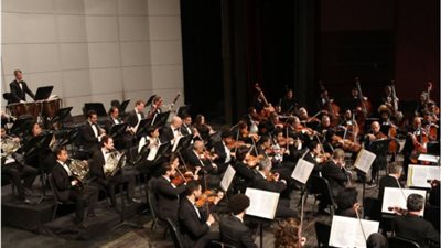 مؤلفات برنشتاين وبريتين وشومان بقيادة 