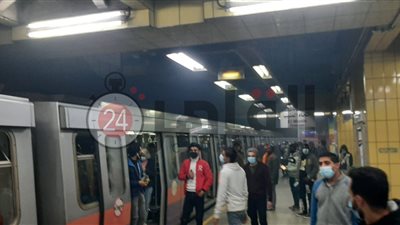 لحظة وصول قوات الحماية المدنية إلى محطة مترو البحوث (فيديو)