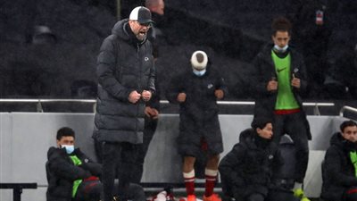 كلوب يعلق على فوز ليفربول أمام توتنهام ويكشف حجم إصابة ماتيب