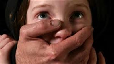 إحالة المتهم باغتصاب طفلة حلوان داخل 