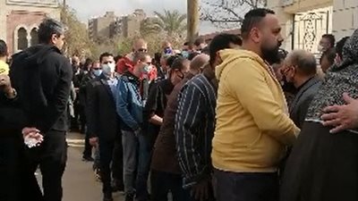 عائلة محمد الصغير تتلقى عزاءه بمقابر العائلة (صور وفيديو)