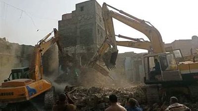 تعليقًا على تصريحات المحافظ.. خبير أثري ينتقد نقل 2760 مقبرة من السيدة عائشة إلى 15 مايو