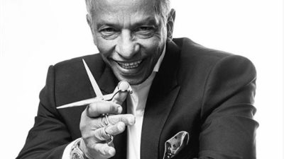 إلهام شاهين تعلن تفاصيل عزاء محمد الصغير  (خاص)