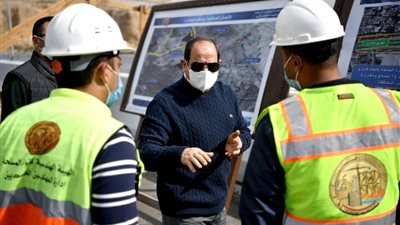 السيسي يوجه بالالتزام بالجداول الزمنية لتنفيذ الأعمال وفق أعلى المواصفات والمعايير