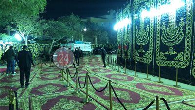 بدء عزاء محمد الصغير أمام منزله.. ومنع دخول المصورين