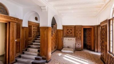 أول تعليق من 