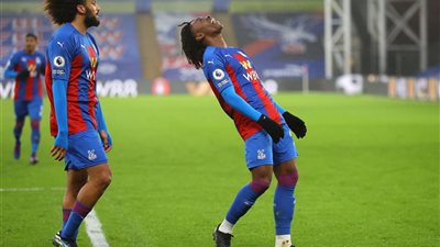 كريستال بالاس يفوز على ولفرهامبتون بهدف في الدوري الإنجليزي 