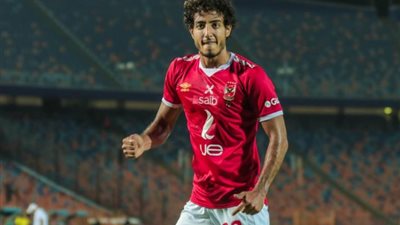 ‏الأهلي في المونديال.. الجهاز الطبي يطمئن على محمد هاني قبل المران