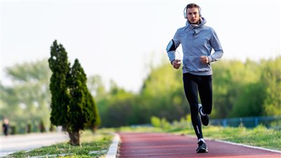 أبرز الأخطاء الشائعة قبل أداء التمارين الرياضية