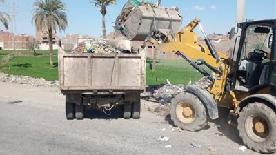رفع 4 آلاف طن قمامة بمركزي الفيوم وسنورس (صور)