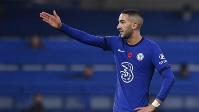 سبب استبعاد حكيم زياش من تشكيل تشيلسي أمام بيرنلي