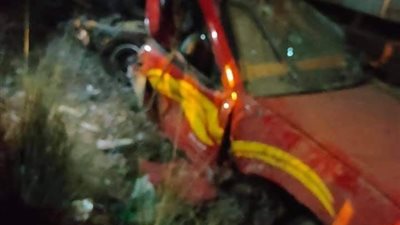 اصطدام قطار بخط 